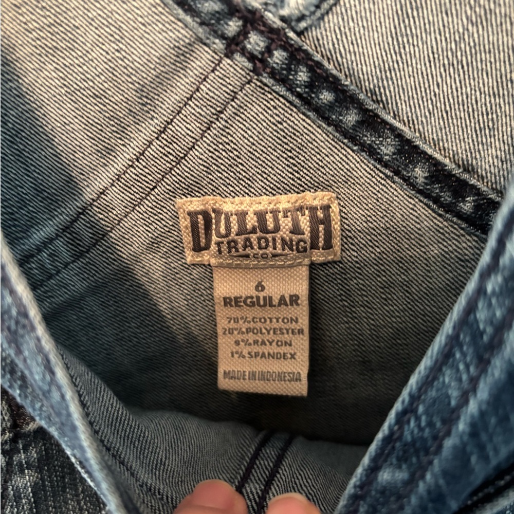 Duluth Trading Co Women's Dark Blue Denim Overalls - Picture 4 of 7